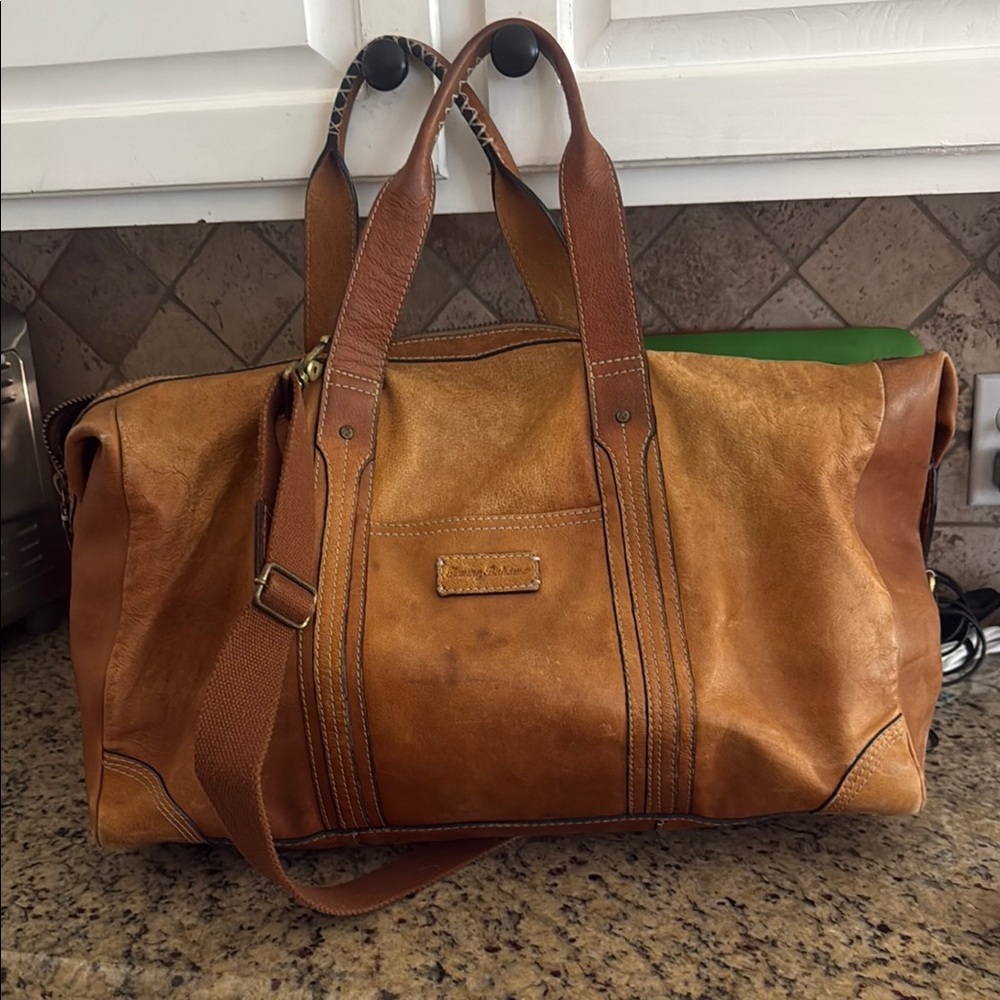 Tommy Bahama travel bag